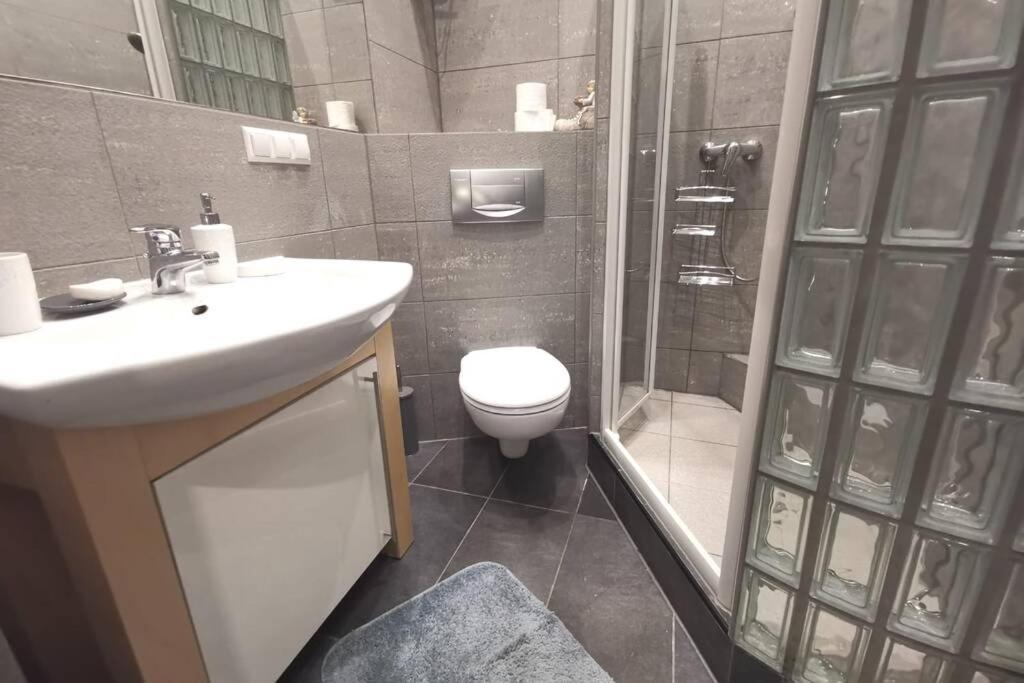 Bright&comfy -few Min To Main Square Apartment Krakow