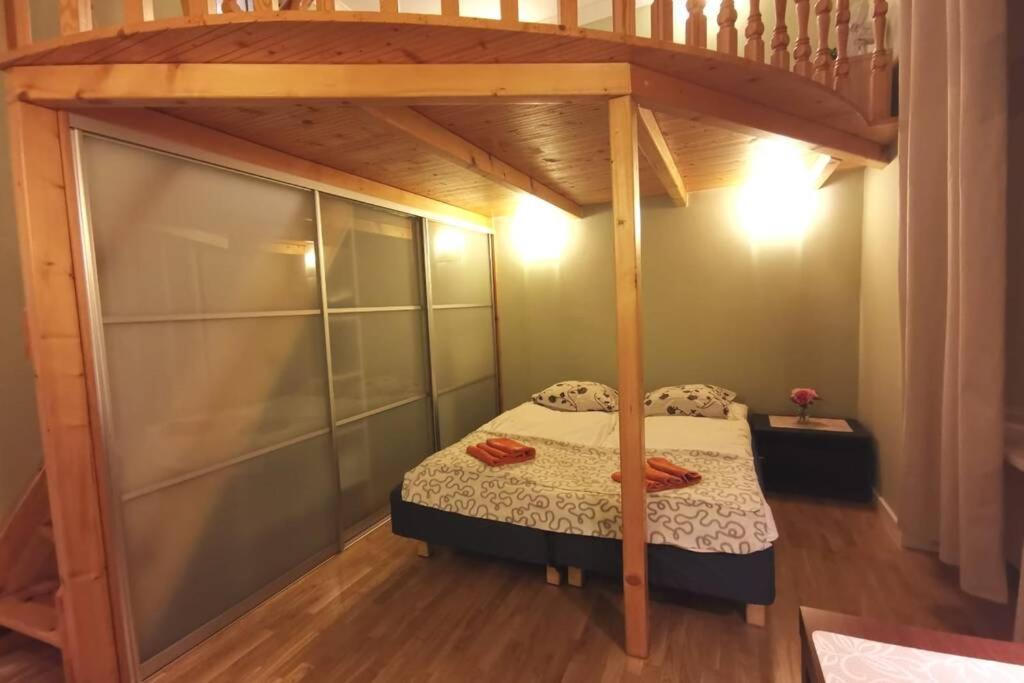 Apartment Bright&comfy -few Min To Main Square
